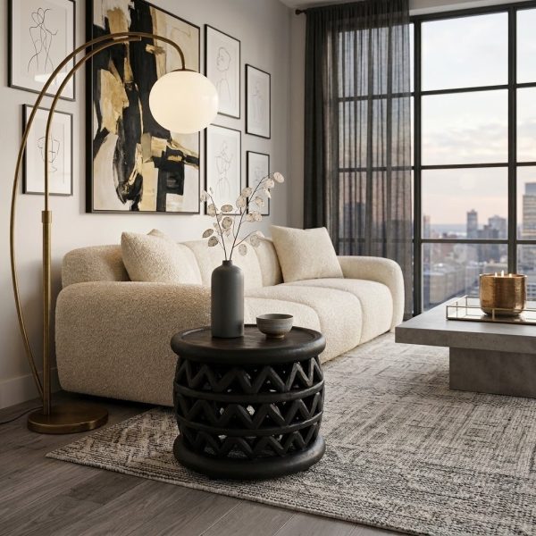 TRIBAL TRIANGLE SIDETABLE STYLE 1